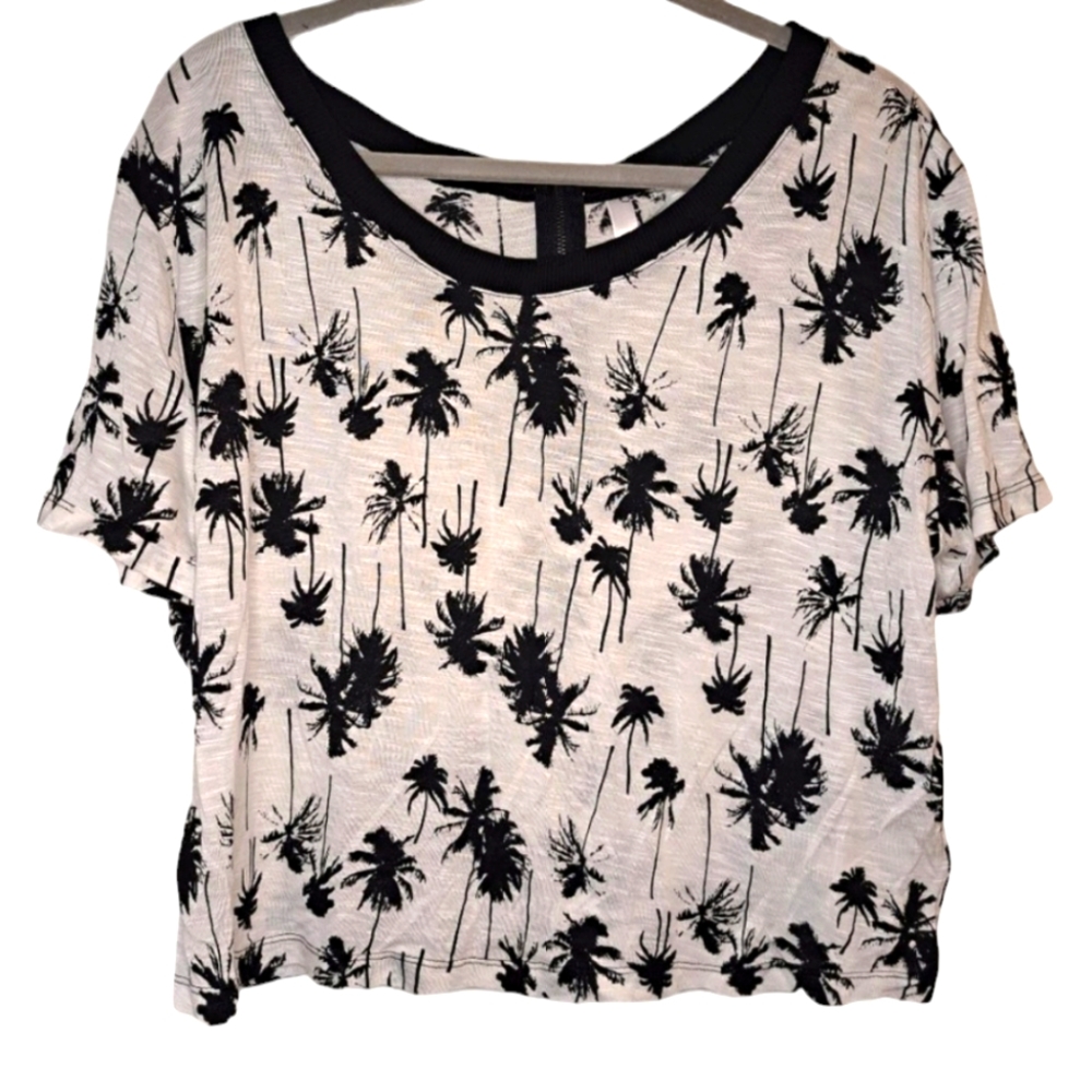 Palm Tree Print Black White Cropped Short Sleeve Tee With Zipper Plus Size XXL